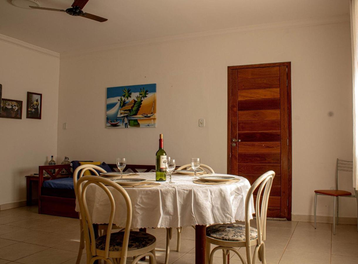 CONFORT- PRÁTICO e DOBLE ROOM, com AR e PRÓXIMO DE DUNAS, FORTE E A UM PASSO DE ARRAIAL DO CABO 8 km Cabo Frio Exterior foto