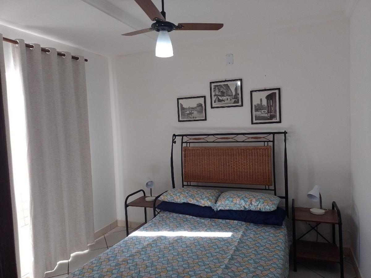 CONFORT- PRÁTICO e DOBLE ROOM, com AR e PRÓXIMO DE DUNAS, FORTE E A UM PASSO DE ARRAIAL DO CABO 8 km Cabo Frio Exterior foto